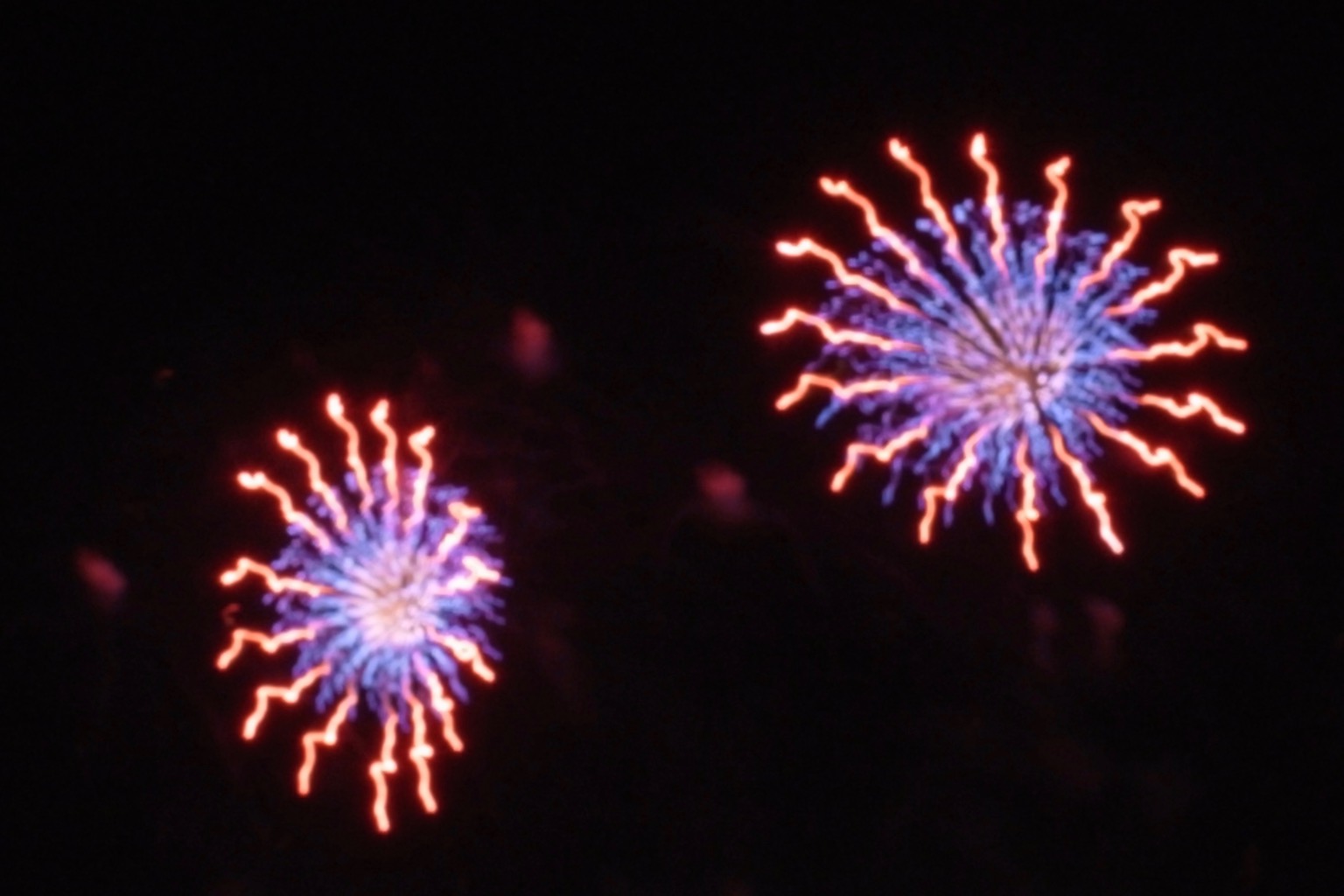 aerodinamica_promenade_des_anglais_fireworks.